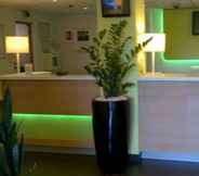 Lobby 2 ibis budget Paris Porte de Bagnolet