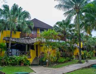 Exterior 2 Banana Palms Hotel