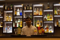 Bar, Kafe, dan Lounge The Amadablam Hotel