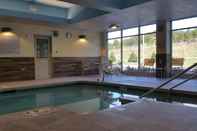 สระว่ายน้ำ Fairfield Inn & Suites by Marriott Eau Claire Chippewa Falls