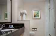 ห้องน้ำภายในห้อง 4 Fairfield Inn & Suites by Marriott Eau Claire Chippewa Falls