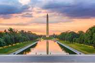 Kolam Renang Waldorf Astoria Washington DC