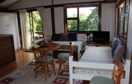 Bedroom 6 Treehouse Cottage