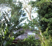 Bangunan 2 Treehouse Cottage