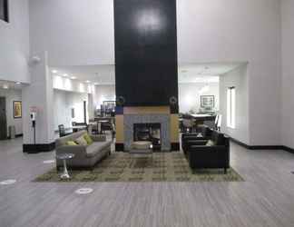 Lobby 2 Best Western Plus Regency Park