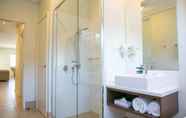 In-room Bathroom 2 Nesuto Geraldton