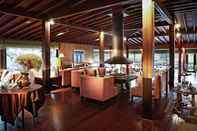 Bar, Kafe, dan Lounge Podo Hotel