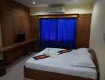 BEDROOM Lankham Hotel