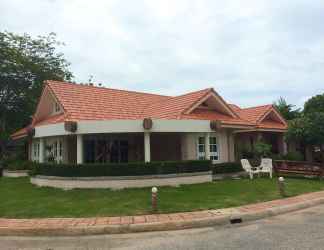 Exterior 2 Rayong Rental Pool Villas