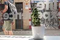 Exterior Sant Jordi Hostels Gracia