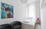 Kamar Tidur 4 Apartment Berlin Lottumstraße