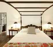 Bedroom 7 Ivory House