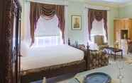 Bedroom 2 Chipman Hill Suites - Yeats House