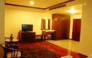 BEDROOM Arawan Riverside Hotel