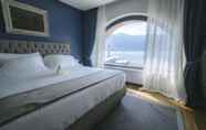 Bedroom 6 Villa Lario Resort Mandello