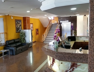 Lobby 2 Hotel Humanes