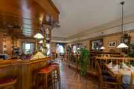 Bar, Kafe, dan Lounge Hotel zur Burg