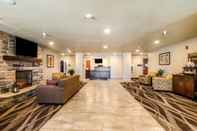 Lobi Cobblestone Inn & Suites - Ord