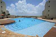 Kolam Renang Bahia Mar by Padre Island Rentals