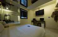 Bilik Tidur 5 Achasan Station Wall Hotel