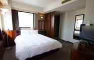 Bedroom 4 Green Rich Hotel Oita Miyakomachi