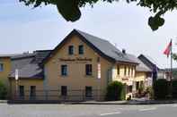 Exterior Pension im Wirtshaus Himberg