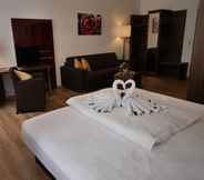 Bedroom 4 Romantica Hotel Blauer Hecht