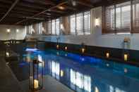 Swimming Pool Le Roch Hotel & Spa