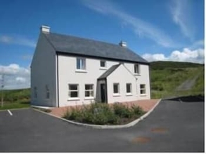 Bên ngoài 4 Doolin Village Lodges