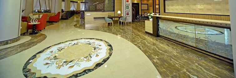 Lobi Alain Hotel Ajman