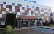 Exterior 5 ibis budget Rouen Sud Zenith