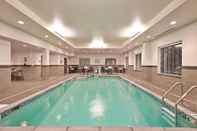 Swimming Pool Hampton Inn & Suites North Huntingdon-Irwin