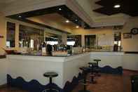 Bar, Kafe dan Lounge Hotel Alda Bueumar