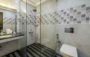 In-room Bathroom 4 Treebo Trend Elan