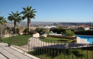 Nearby View and Attractions 5 Vineland Sheromyli Villas