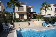 Swimming Pool Vineland Sheromyli Villas