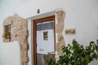 Lobby Domus Olbia Inn