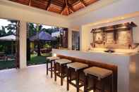 Bar, Kafe, dan Lounge Villa Suar Drupadi