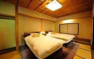 Kamar Tidur 7 Ryoutei Ryokan YASUI