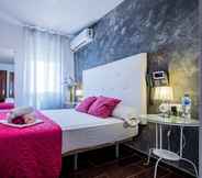 Bedroom 4 Noches en Triana