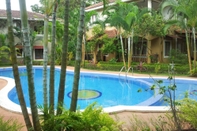 Swimming Pool Villa Fountain Court