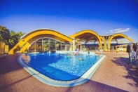 Swimming Pool Főnix Hotel Bükfürdő