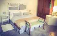 Kamar Tidur 6 Le Pinette Bed and Breakfast