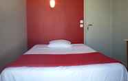 Bedroom 7 Hipotel Paris Bastille Saint Antoine