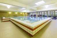 Kolam Renang Michels Thalasso Hotel Nordseehaus