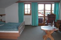 Bedroom Hotel zum Hirschhaus