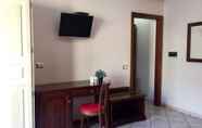 Kamar Tidur 6 Mamamia Guesthouse