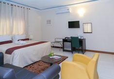 Bedroom 4 Alisa Hotel Labone