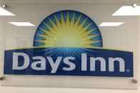 Sảnh chờ Days Inn by Wyndham Sutton Scotney South