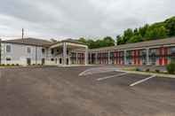 Exterior Econo Lodge Forrest City I-40